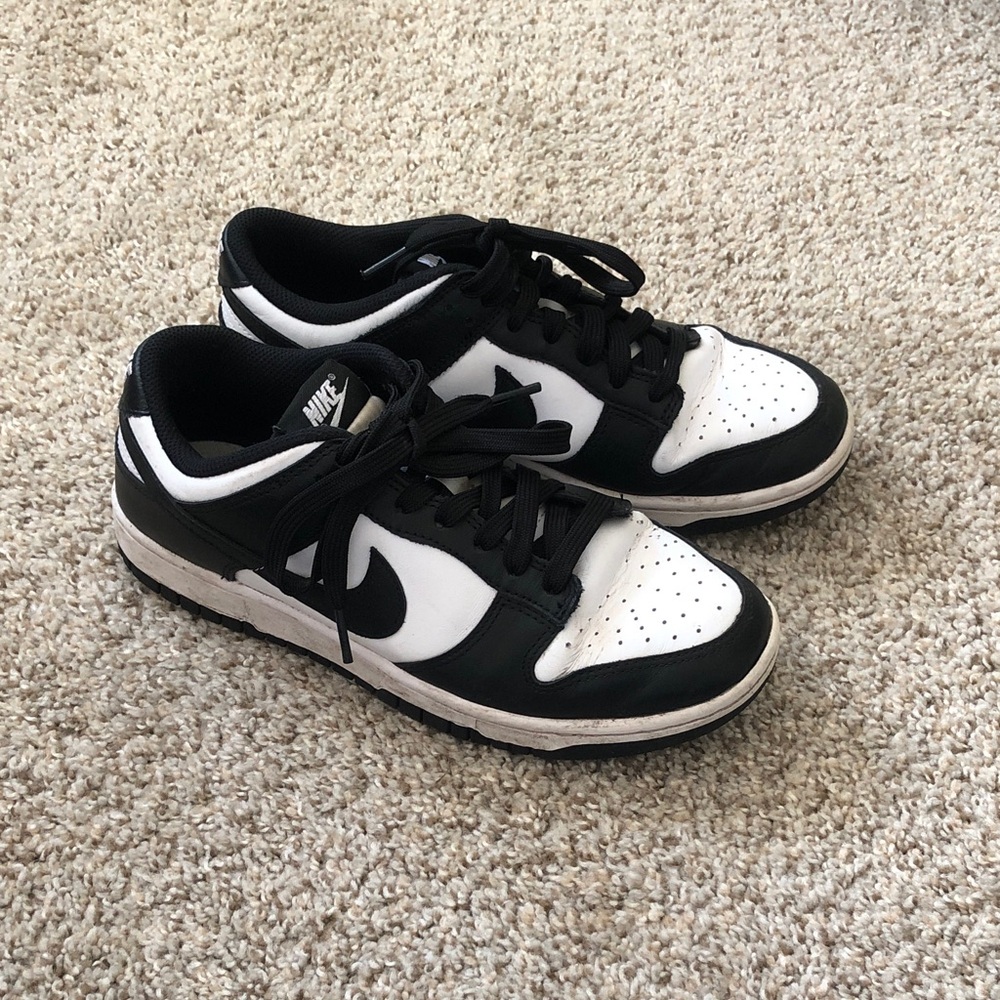 Nike Classic Black and White Athletic Shoes